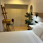 Am Apartman *