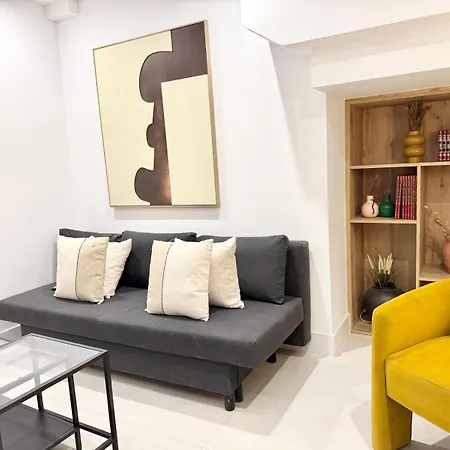 Am Iv Vut Apartman Segovia