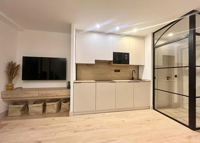 Am Iv Vut Apartman *